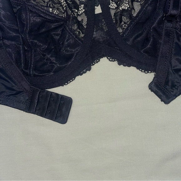 ⭐️3/$15 40C Sexy Lace Floral Full Coverage Unlined
Underwire Bra - Picture 5 of 13
